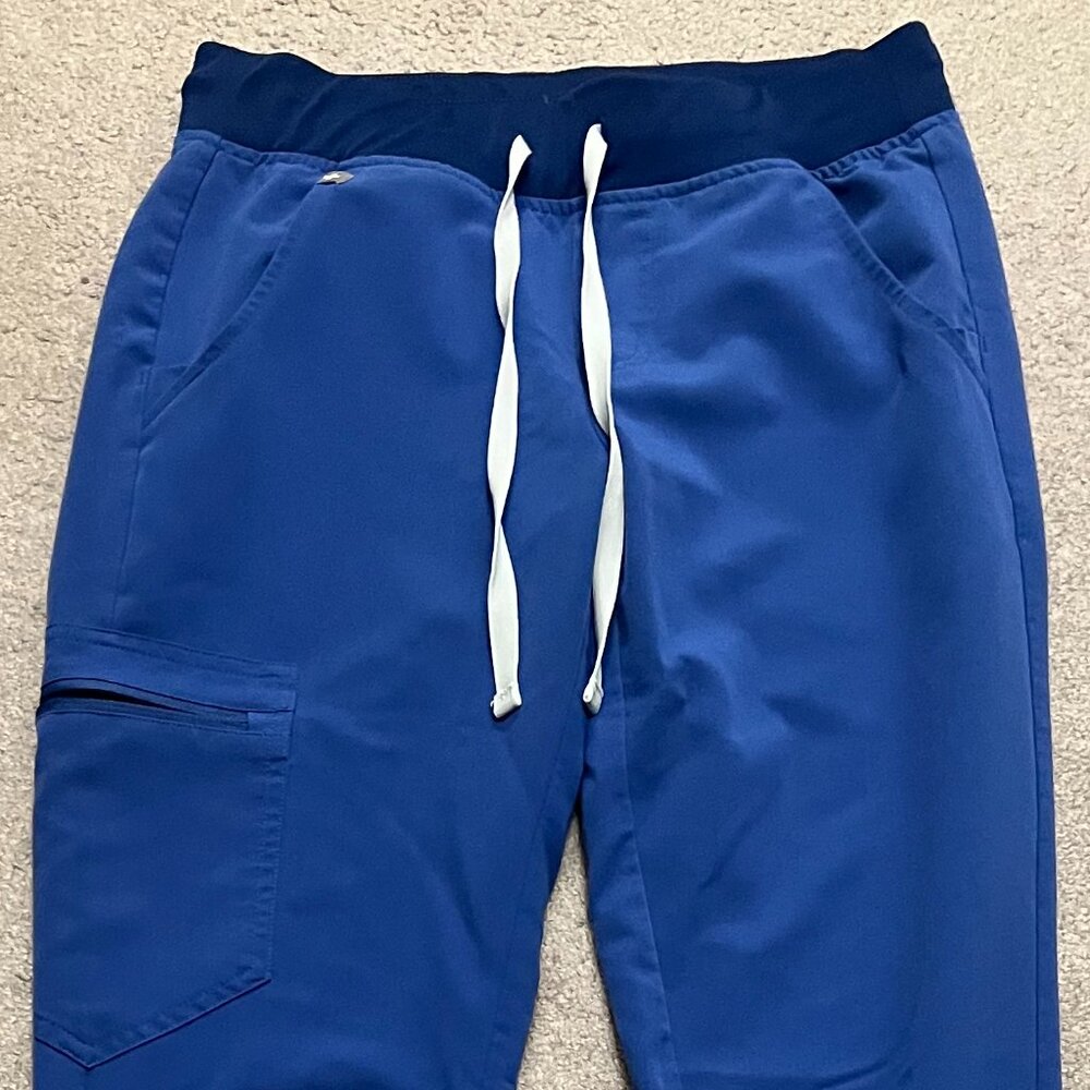 Figs Zamora Scrub Pants size XS/Tall